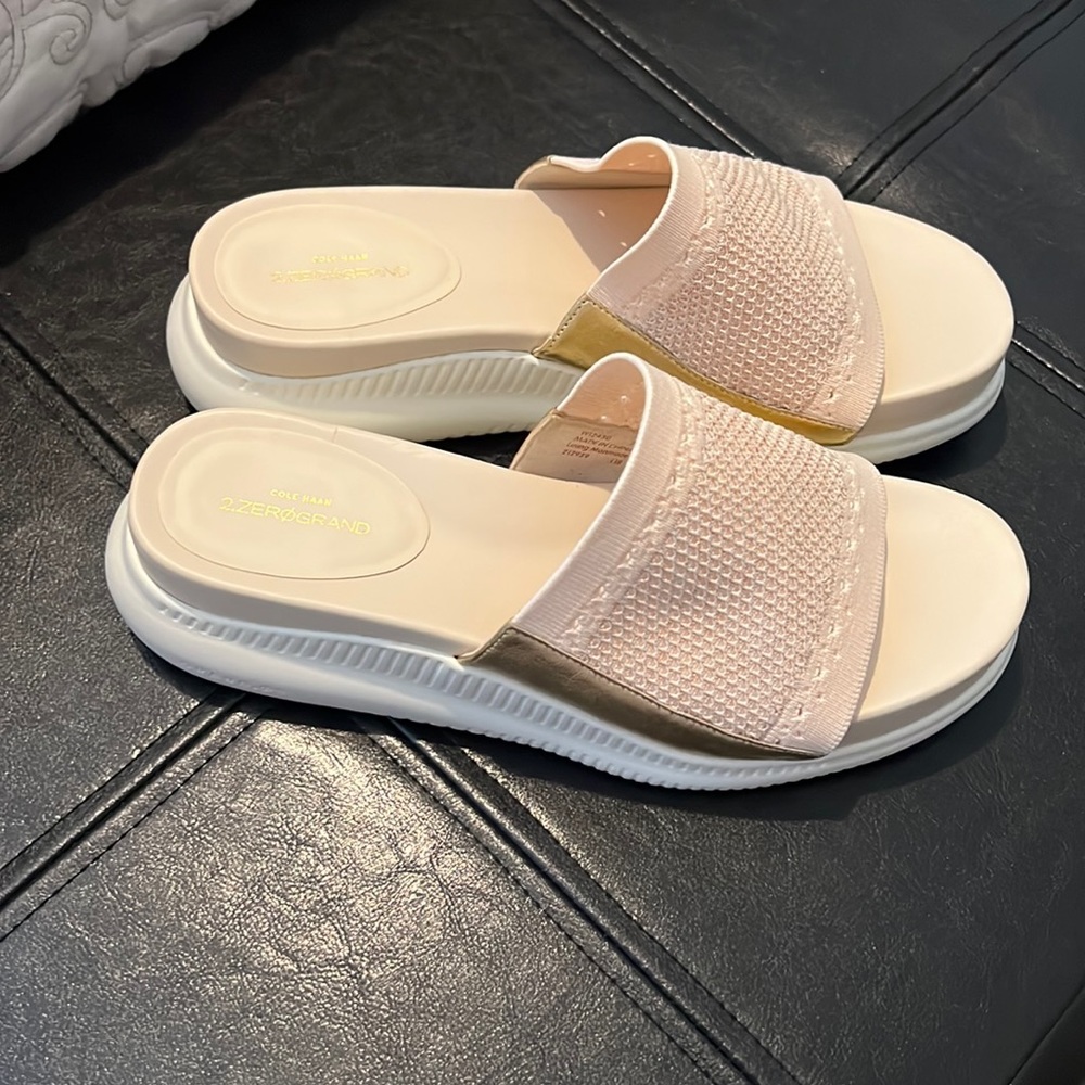 Neutral colored Cole Haan Slides with gold flecks - Size 7